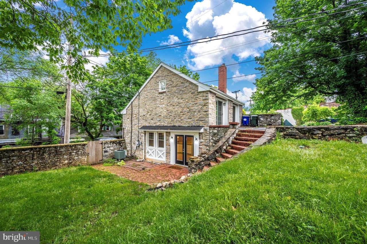 457-COTTAGE Potomac Street - Photo 1