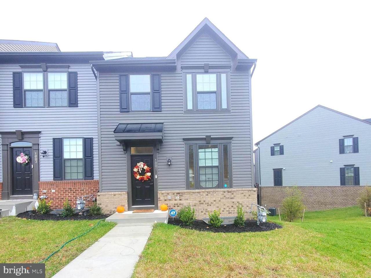 1001 Rampart Drive - Photo 1