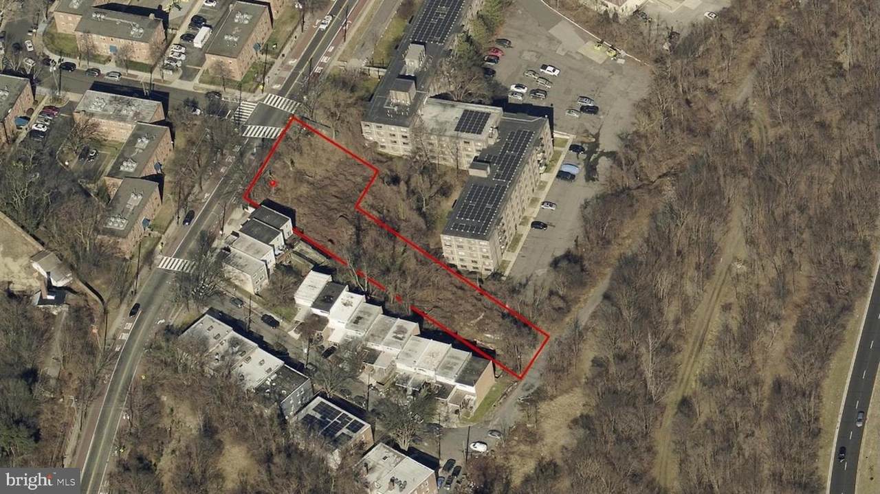 2666 Martin Luther King Jr Avenue - Photo 1