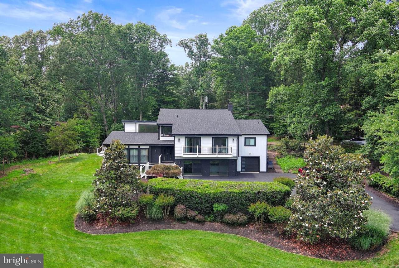 1044 Bellview Road - Photo 1