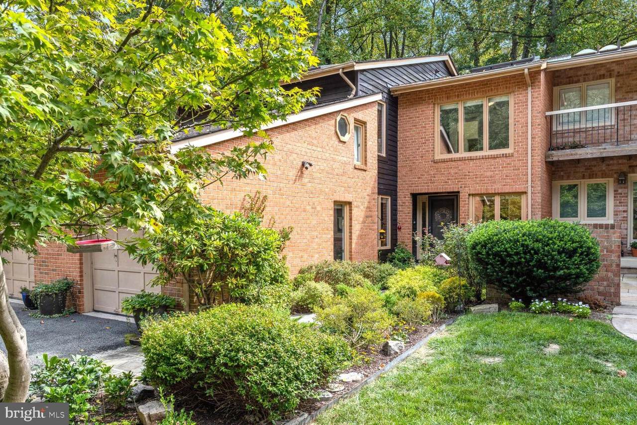 7833 Whiterim Terrace - Photo 1