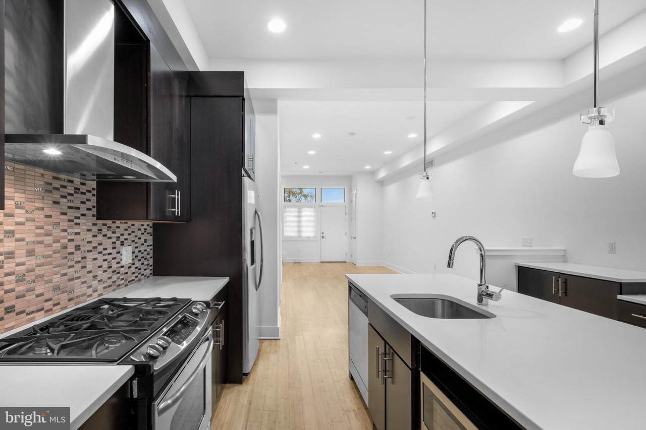 412 Front Street - Photo 1