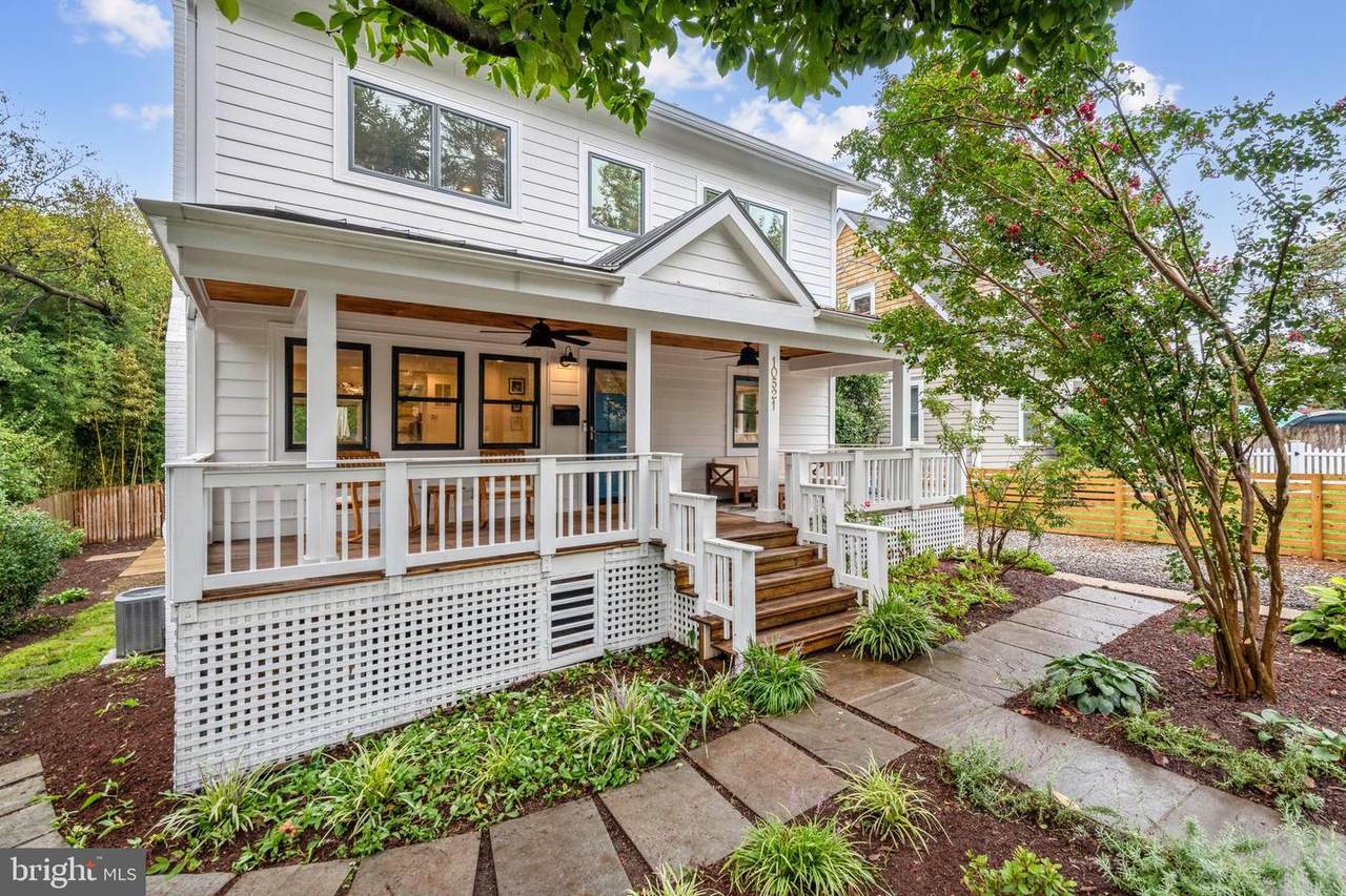 10521 Saint Paul Street - Photo 1