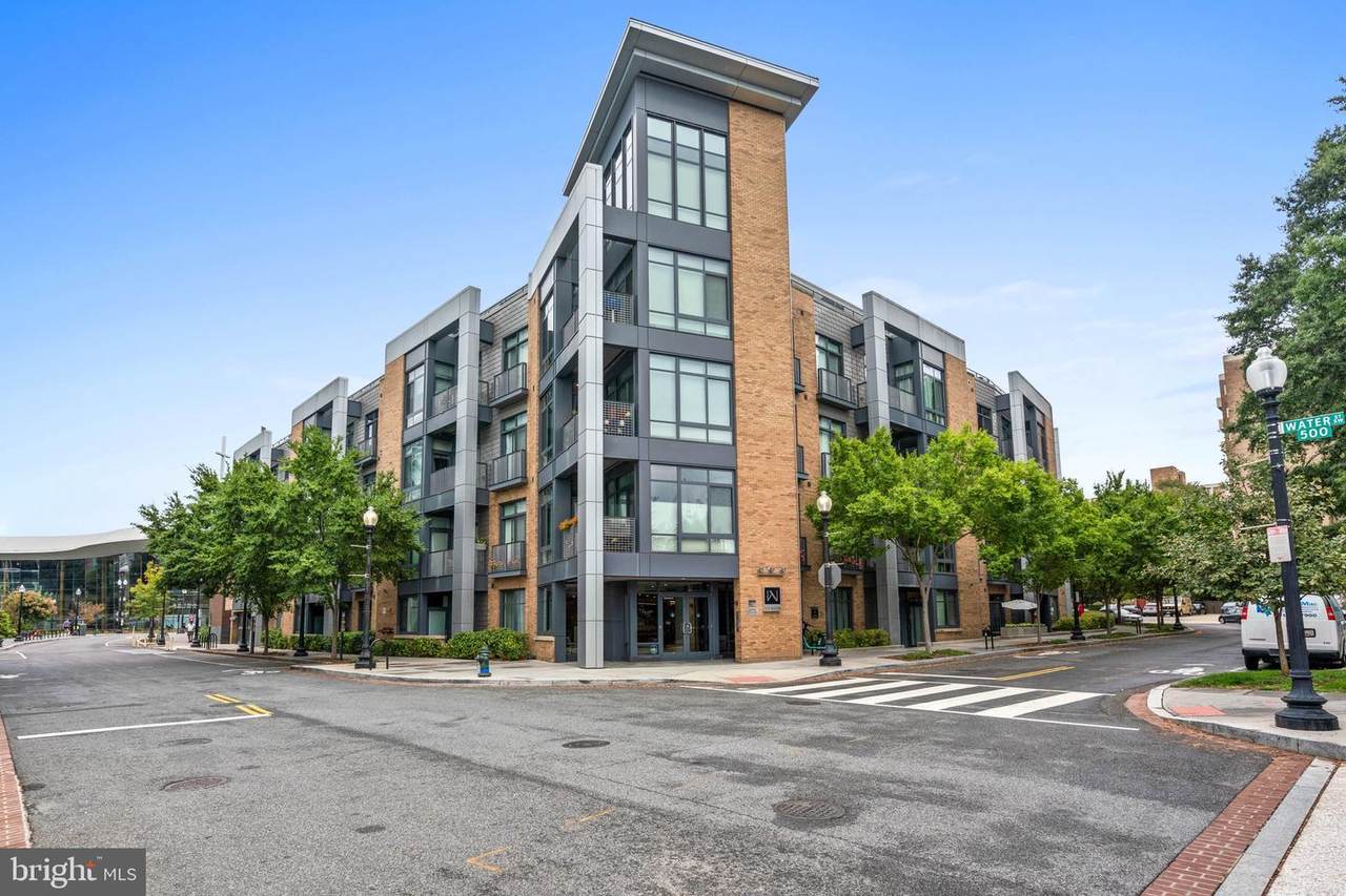 525 Water Street - Photo 1