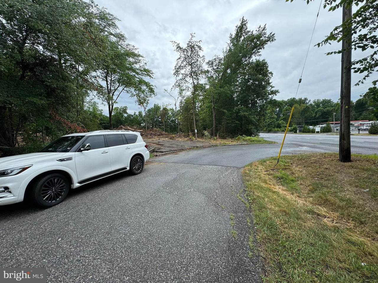 607 Crain Highway - Photo 1
