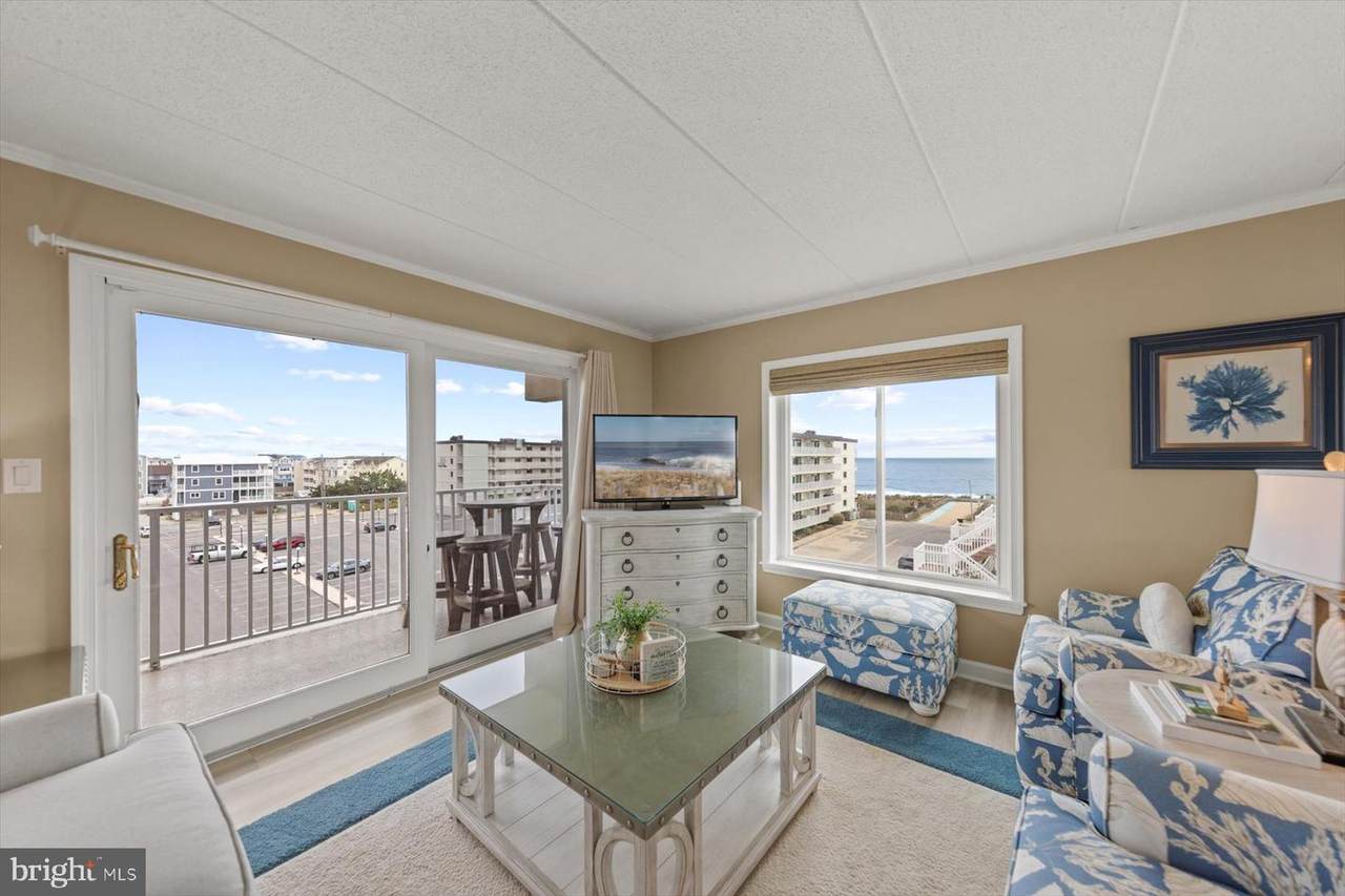 15 145TH Street - Photo 1
