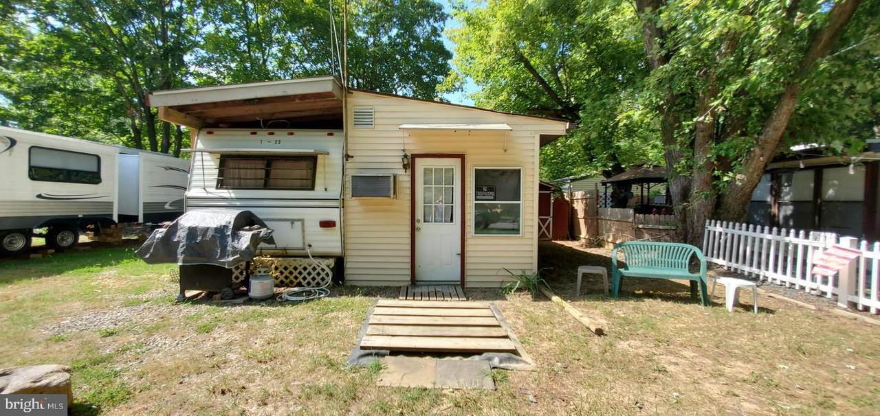 33 Comanche Drive - Photo 1