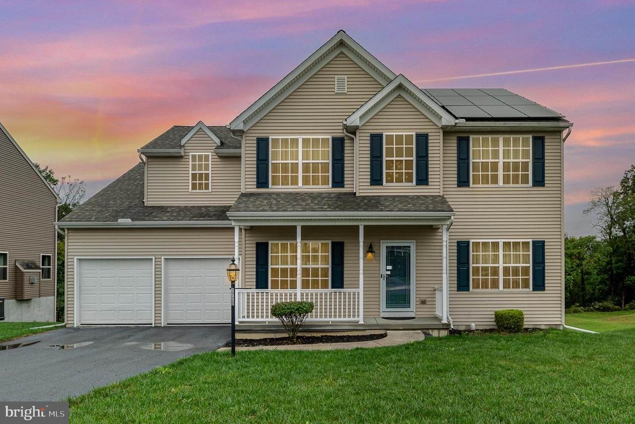1720 Ambrosia Circle - Photo 1