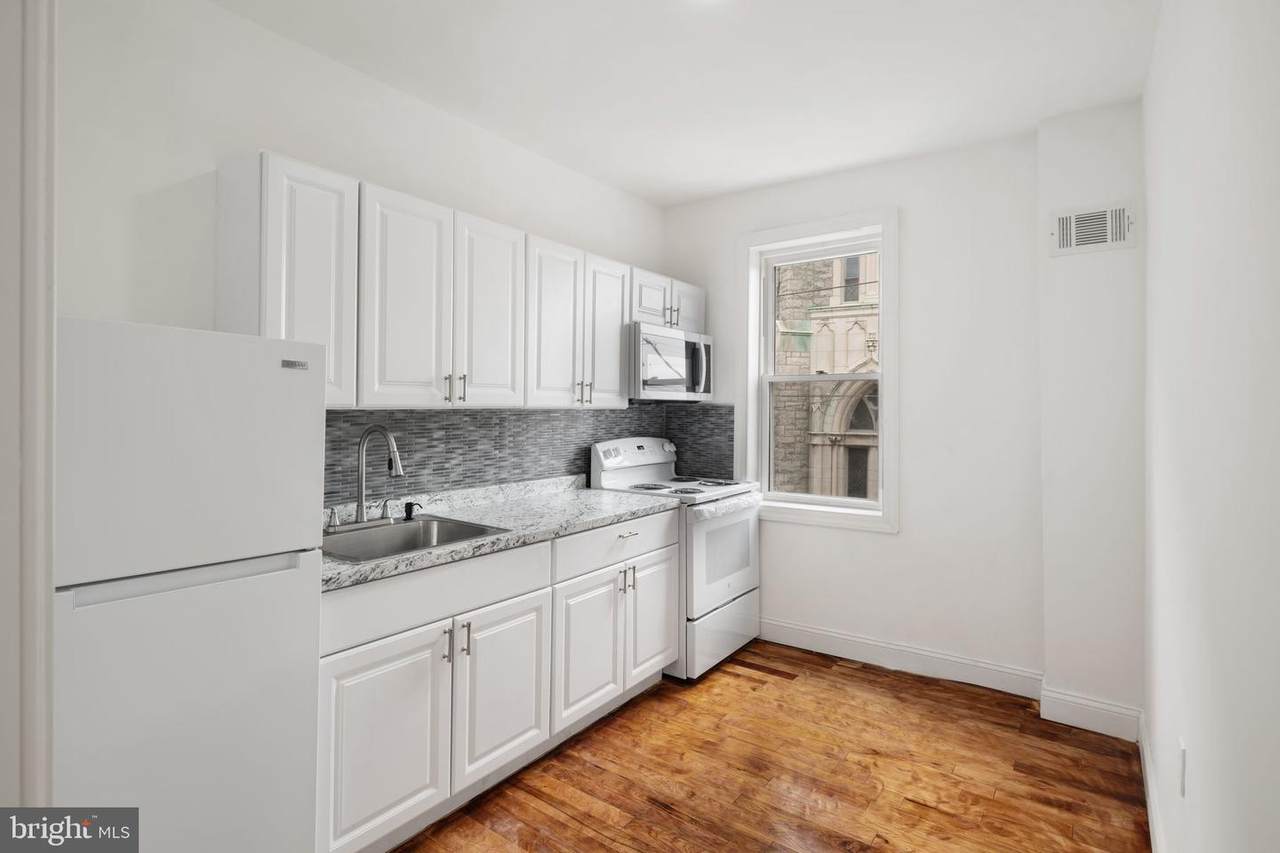 2637 Allegheny Avenue - Photo 1