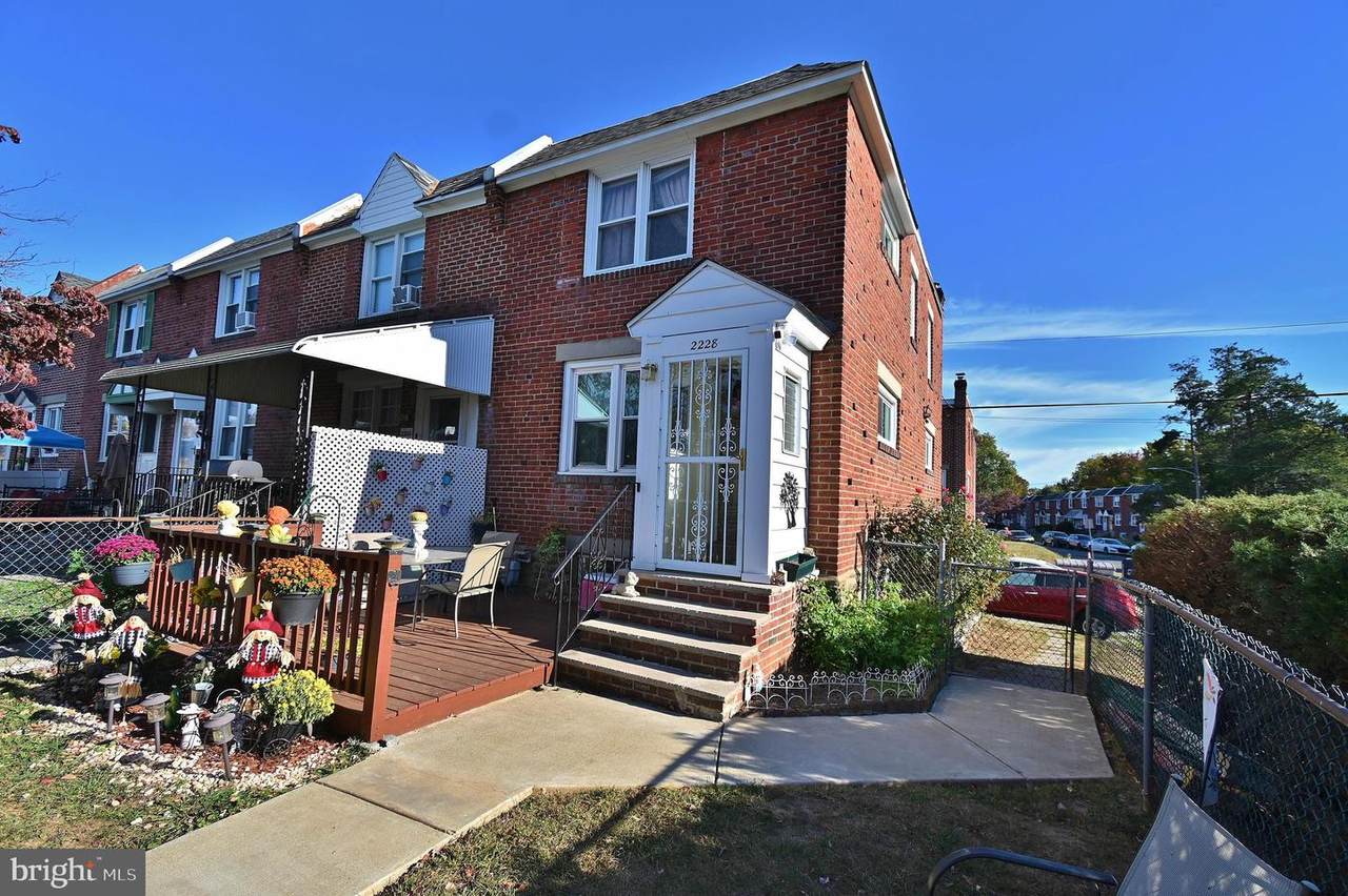 2228 Bond Avenue - Photo 1
