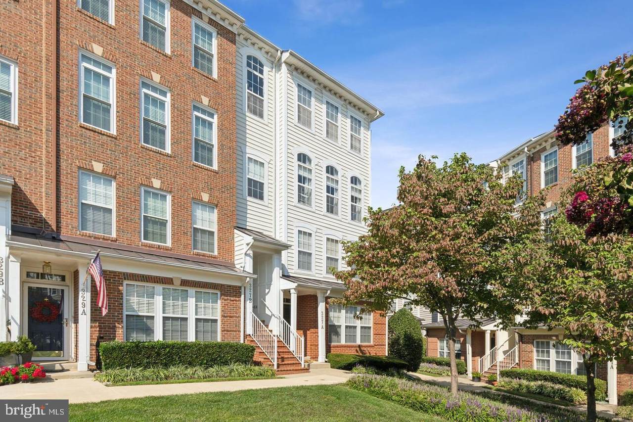327-B Cross Green Street - Photo 1