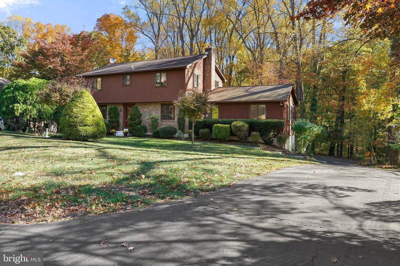 116 Sharpless Drive - Photo 1