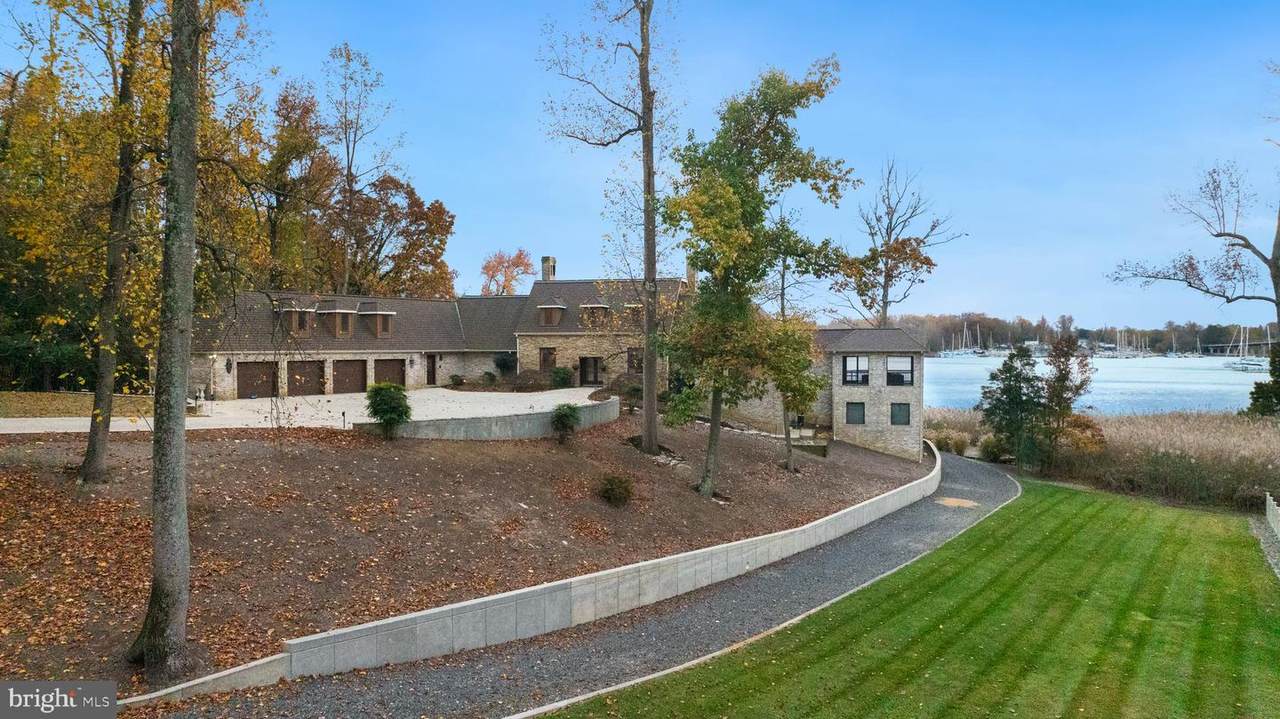 31 Shadow Point Court - Photo 1
