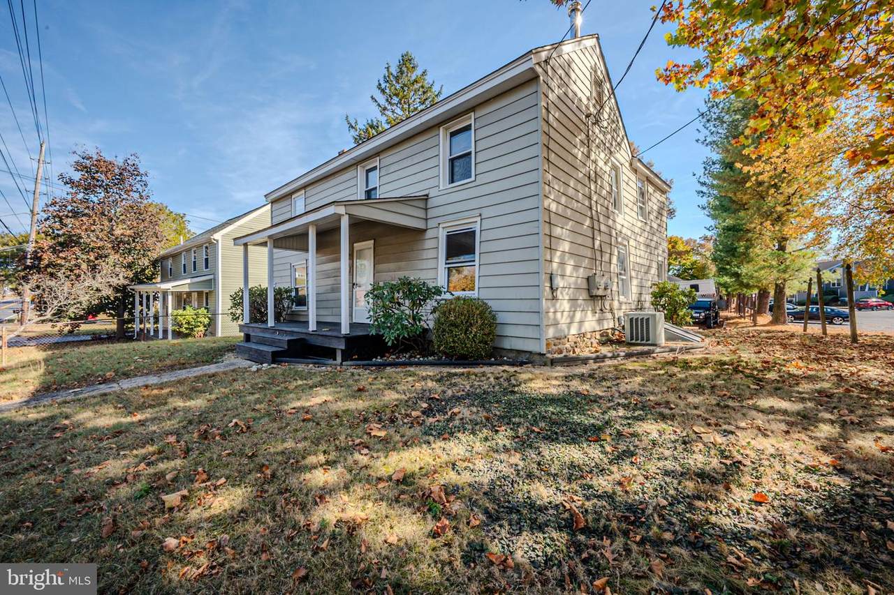 32 Old Baltimore Pike - Photo 1