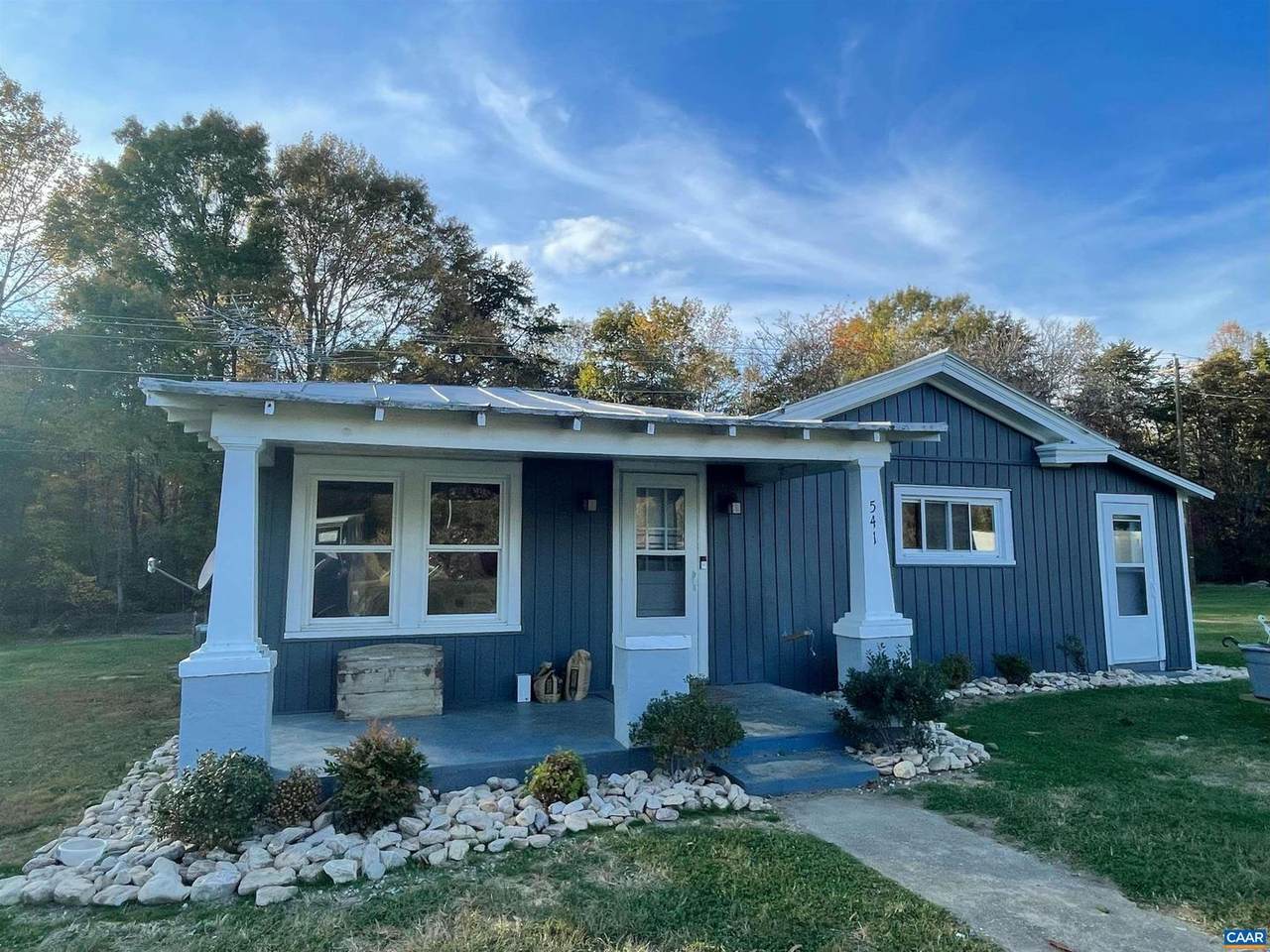 541 Mahanes Rd - Photo 1