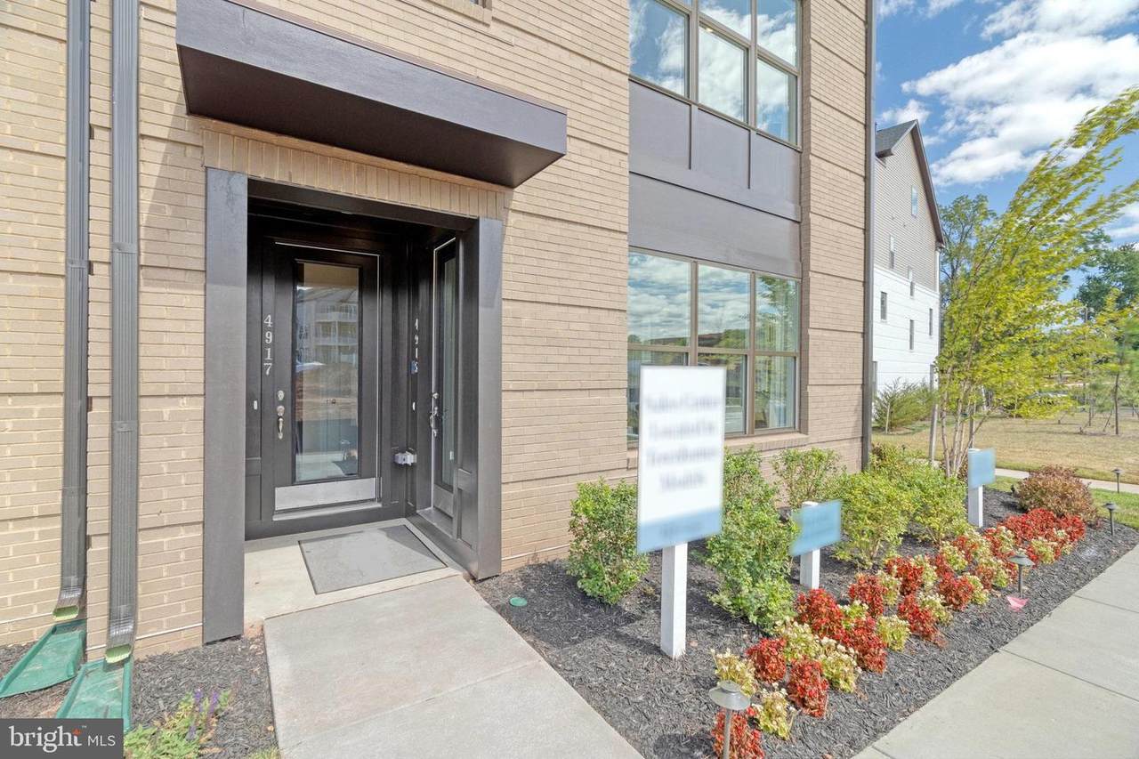 5032 Longmire Way - Photo 1