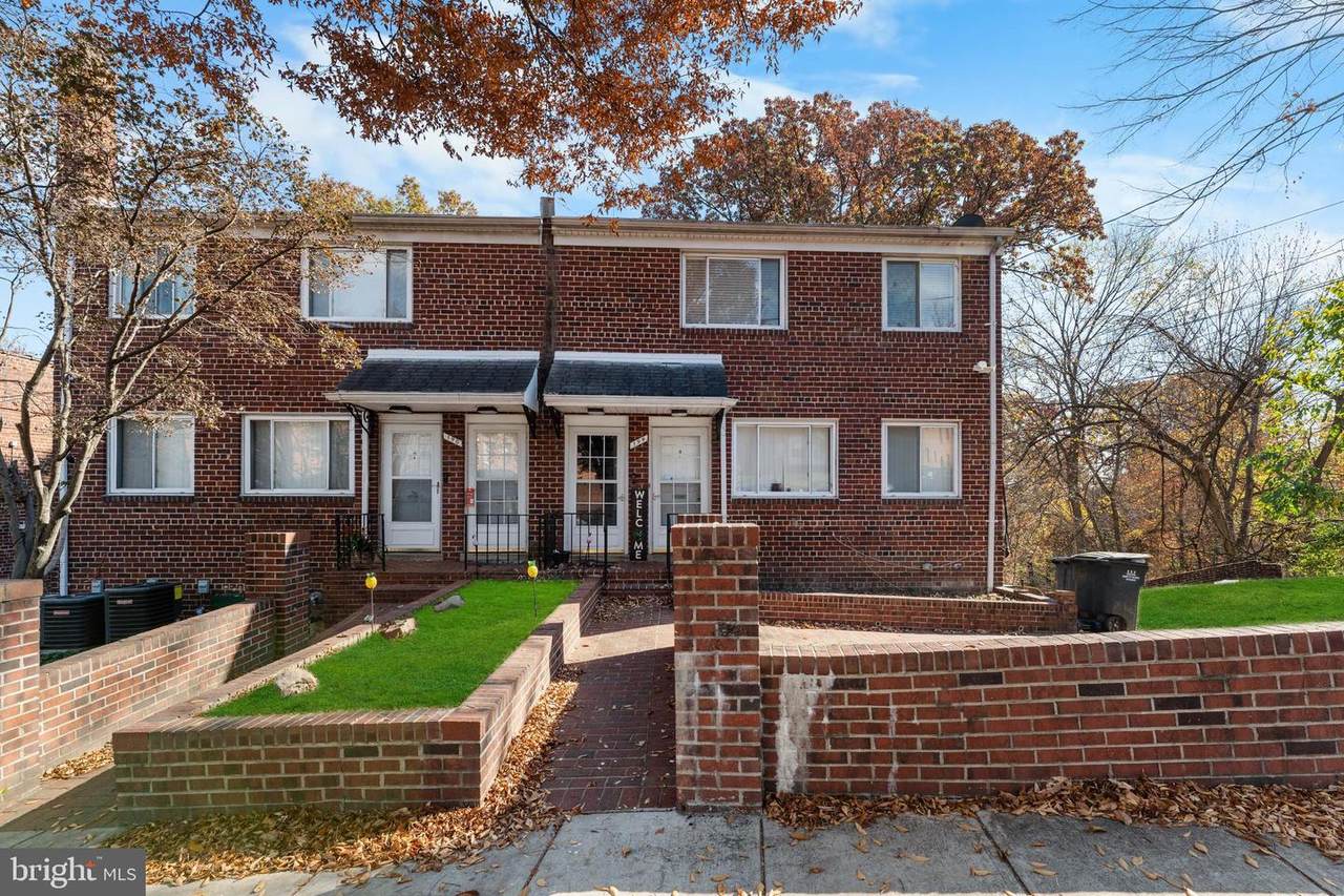 194 Joliet Street - Photo 1