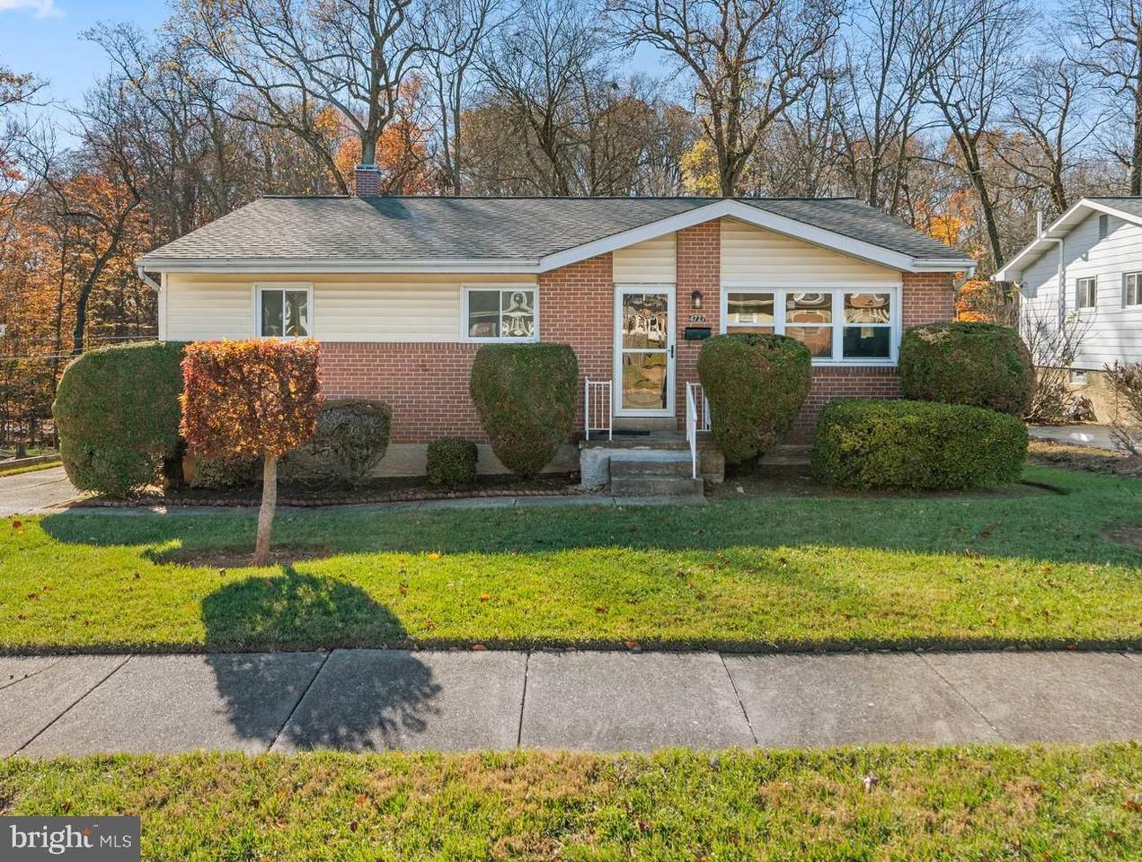 4727 Byron Road - Photo 1