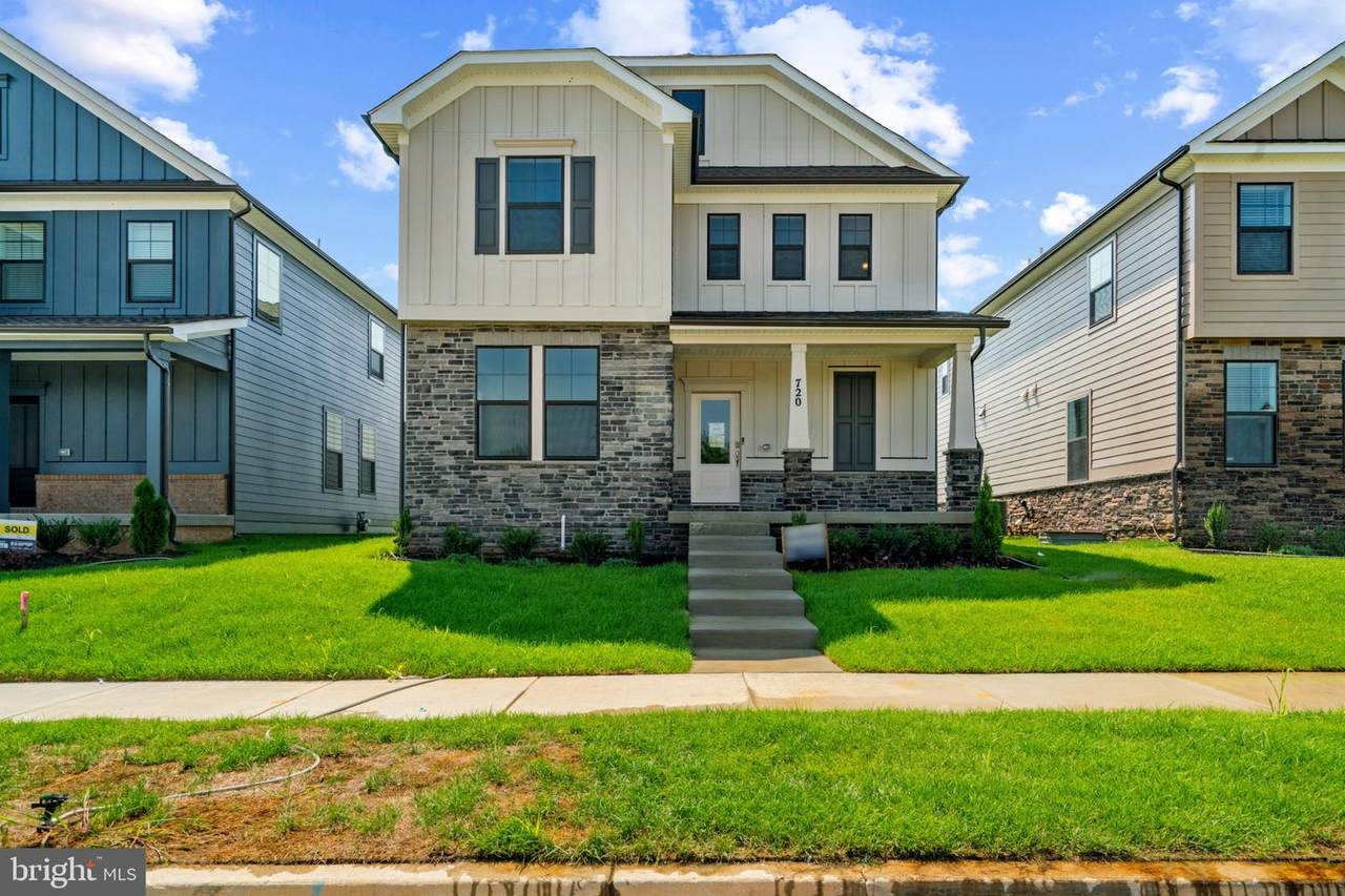 476 Herringbone Way - Photo 1