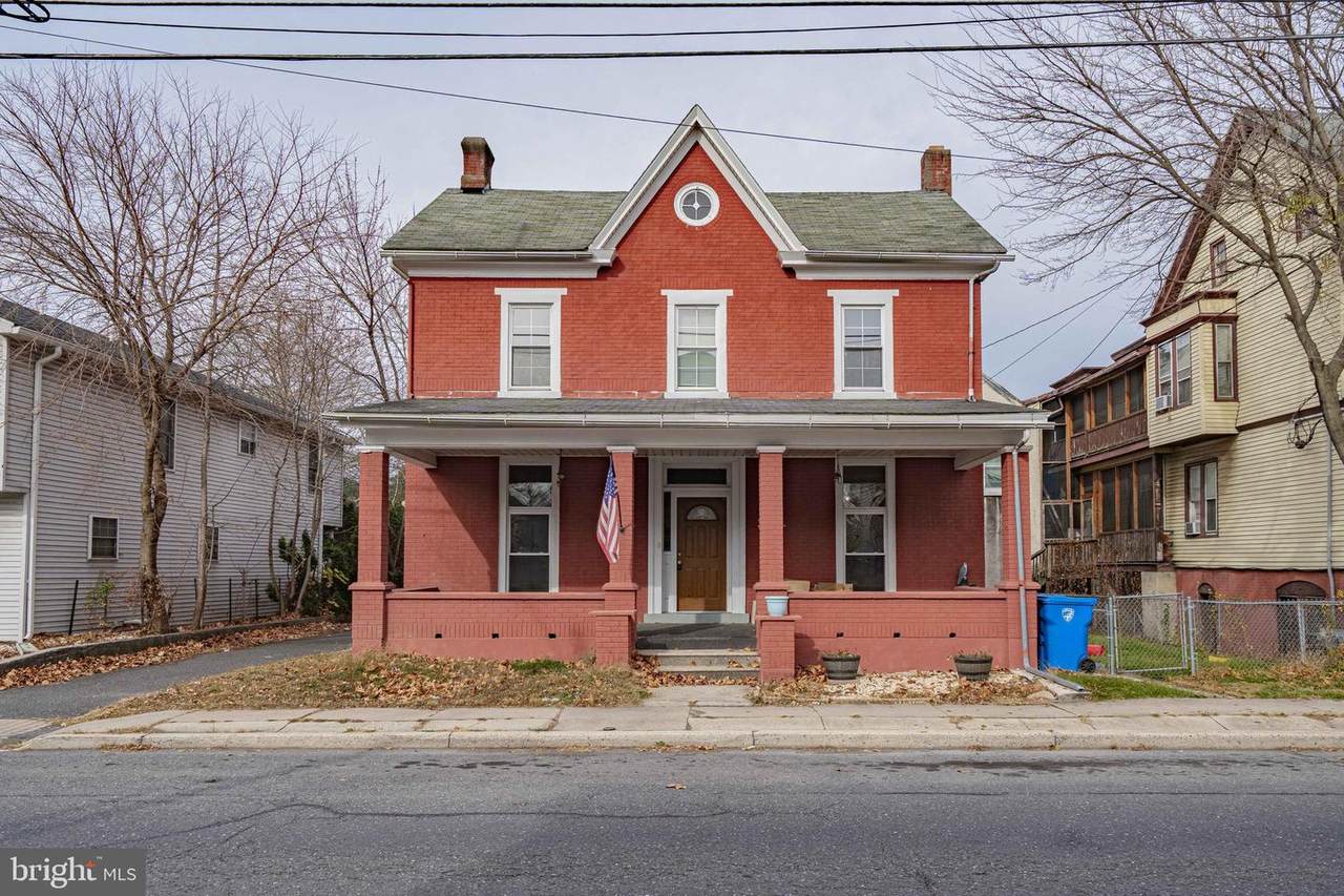 11 Main Street - Photo 1