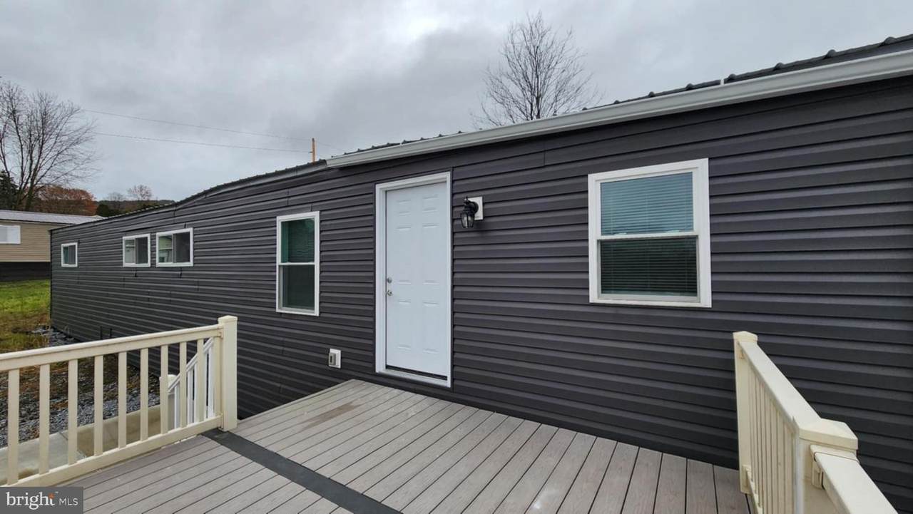 94 Bowmans Hill Road - Photo 1