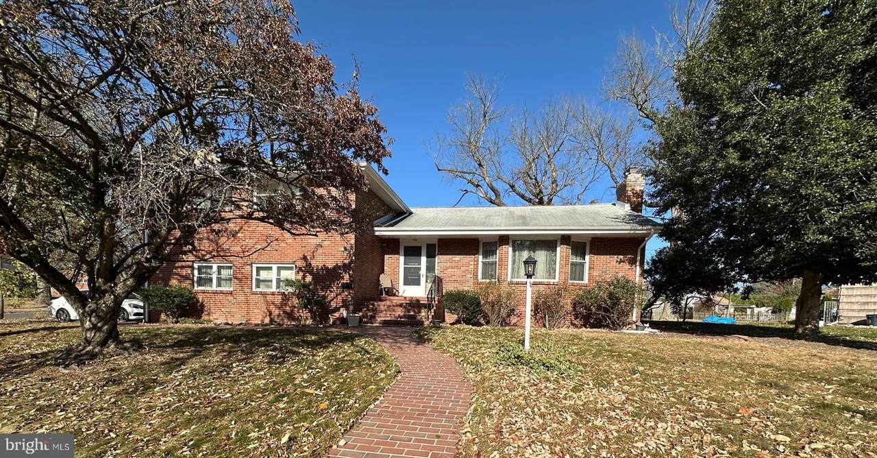 9 Wedge Drive - Photo 1