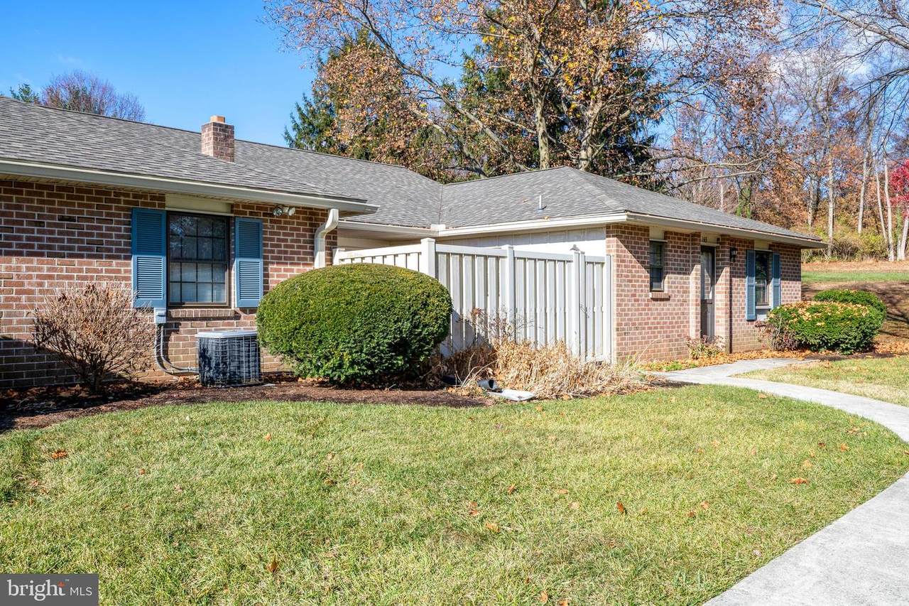 165 Valleybrook Drive - Photo 1