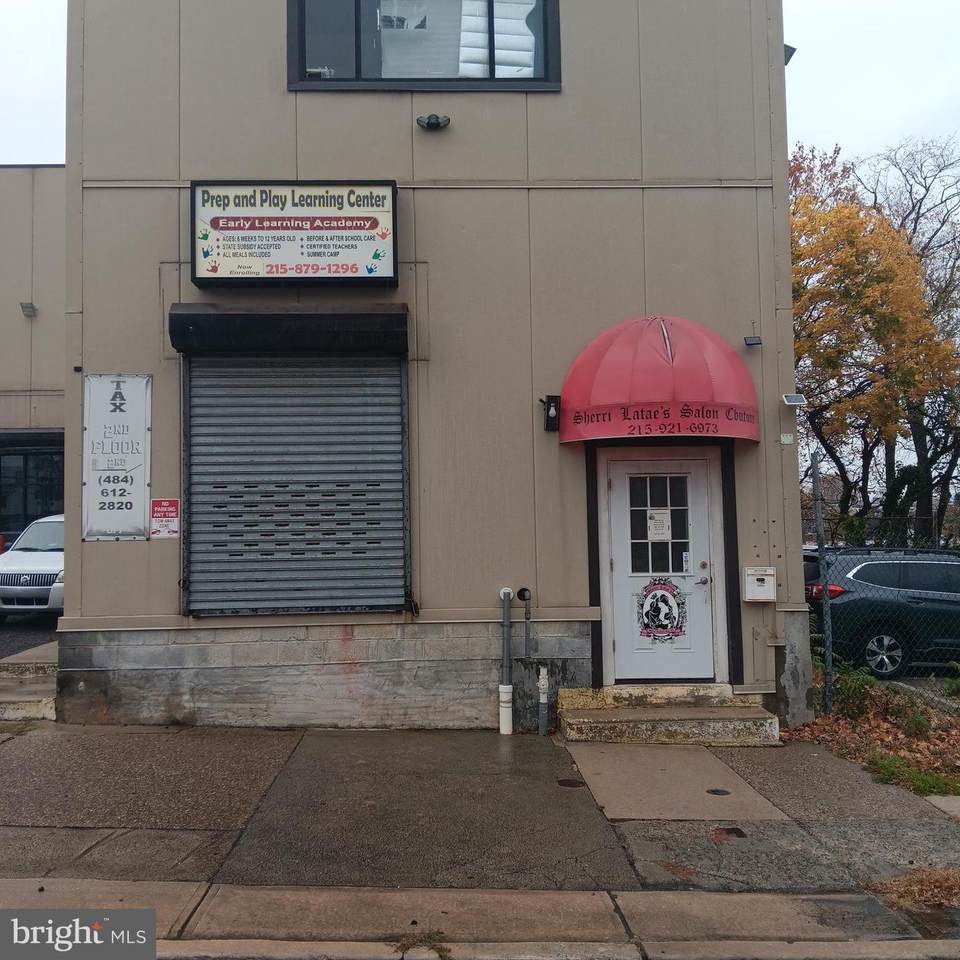 5899 Lancaster Avenue - Photo 1