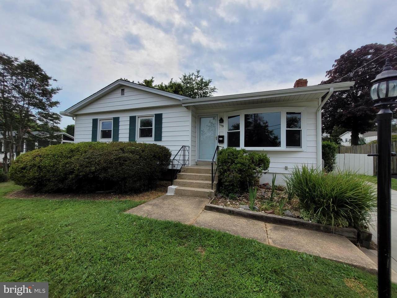 1043 Welsh Drive - Photo 1