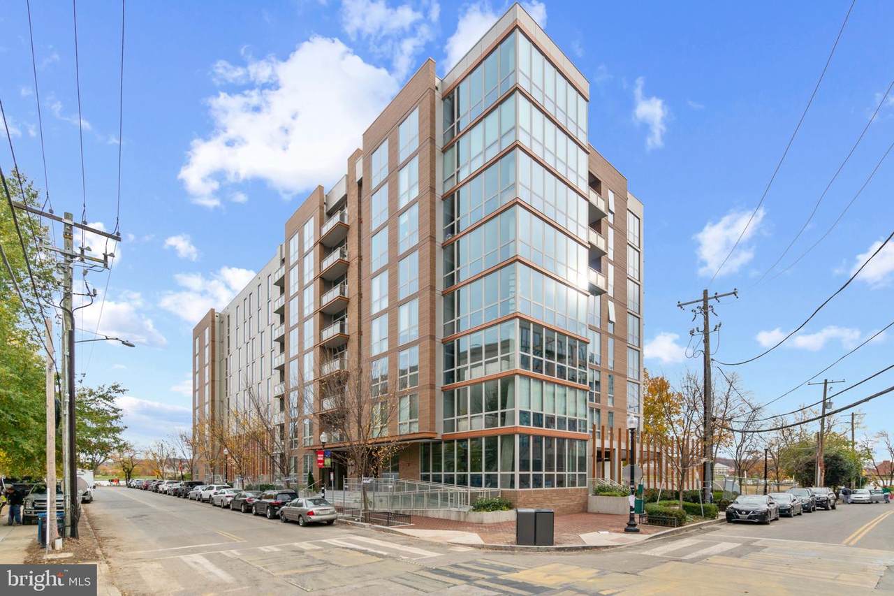 88 V Street - Photo 1