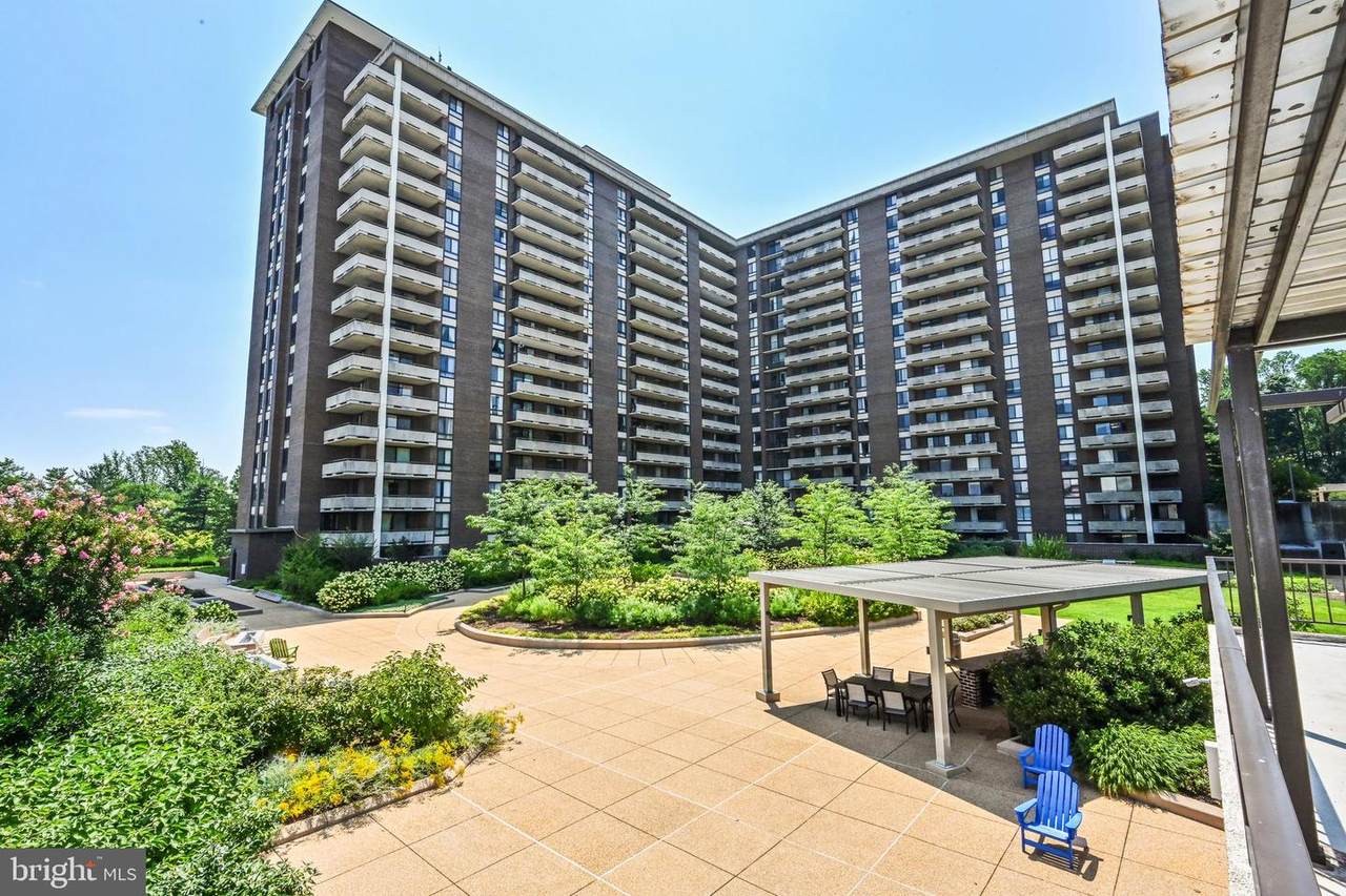 1800 Old Meadow Road - Photo 1