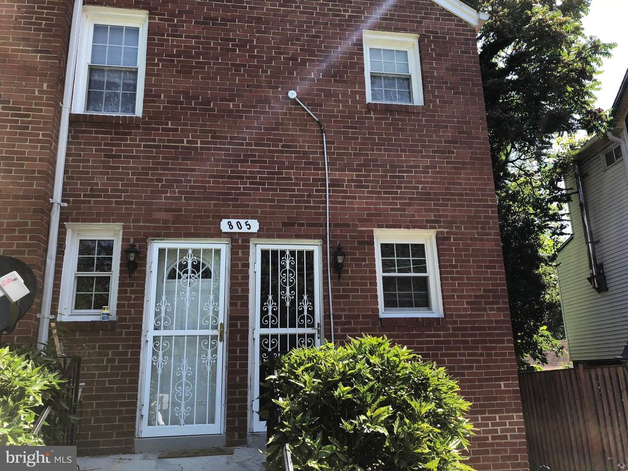 805 Kennebec Avenue - Photo 1