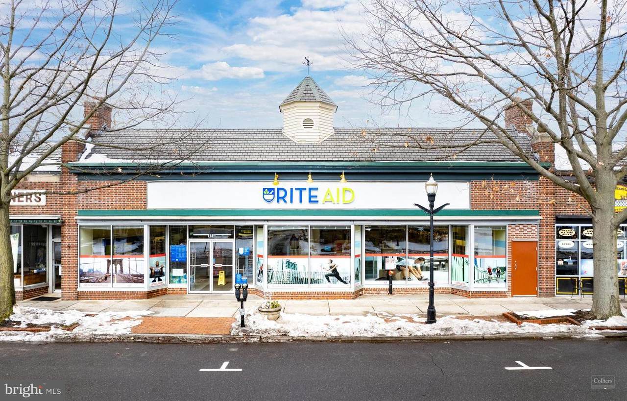 121 Main Street - Photo 1