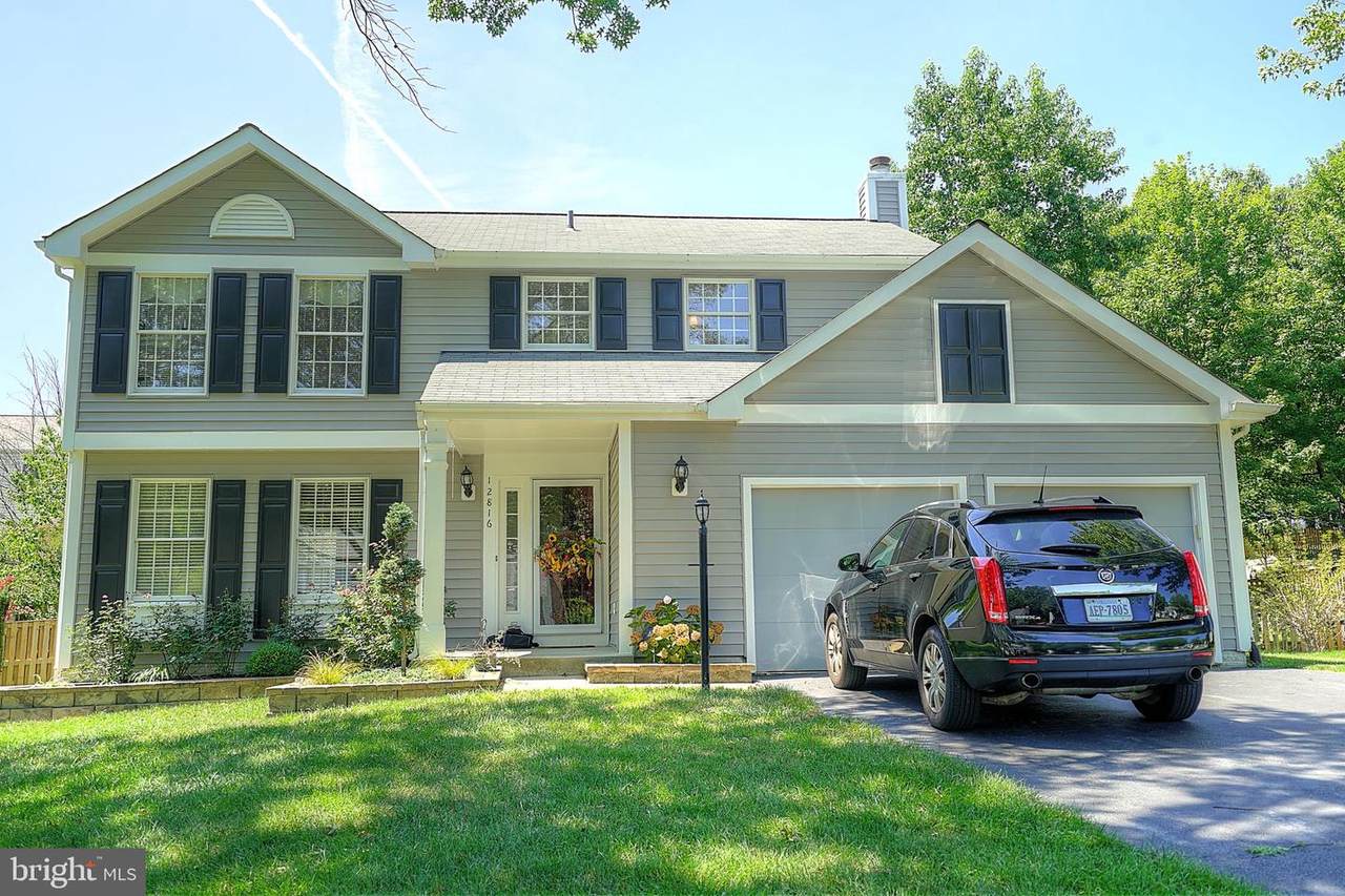 12816 Valleyhill Street - Photo 1