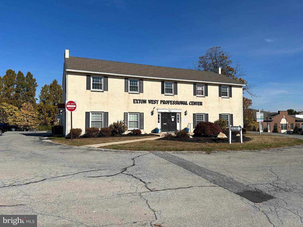 407 Lincoln Highway - Photo 1