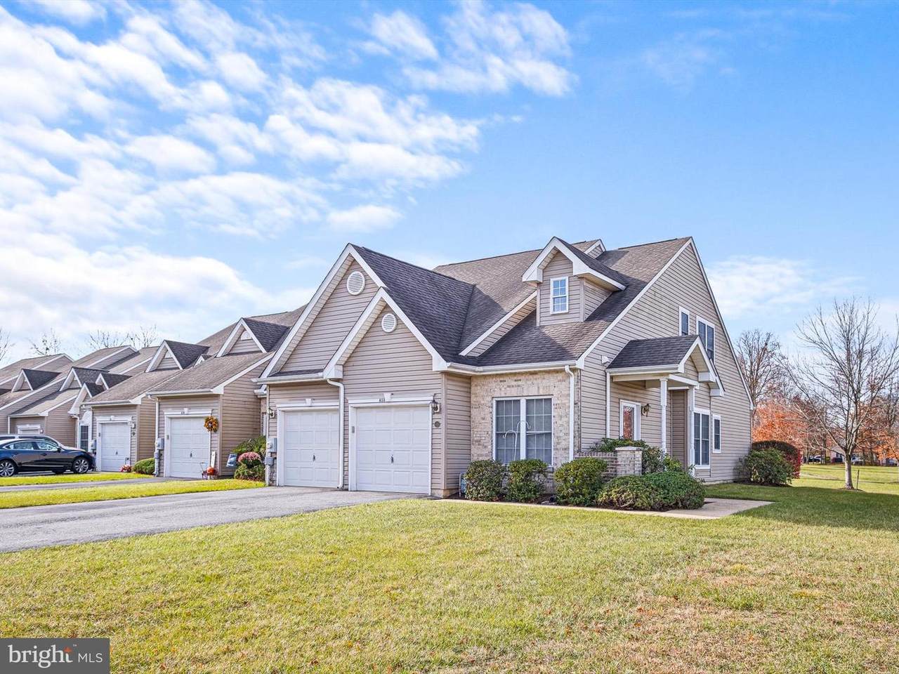 616 Kendall Drive - Photo 1