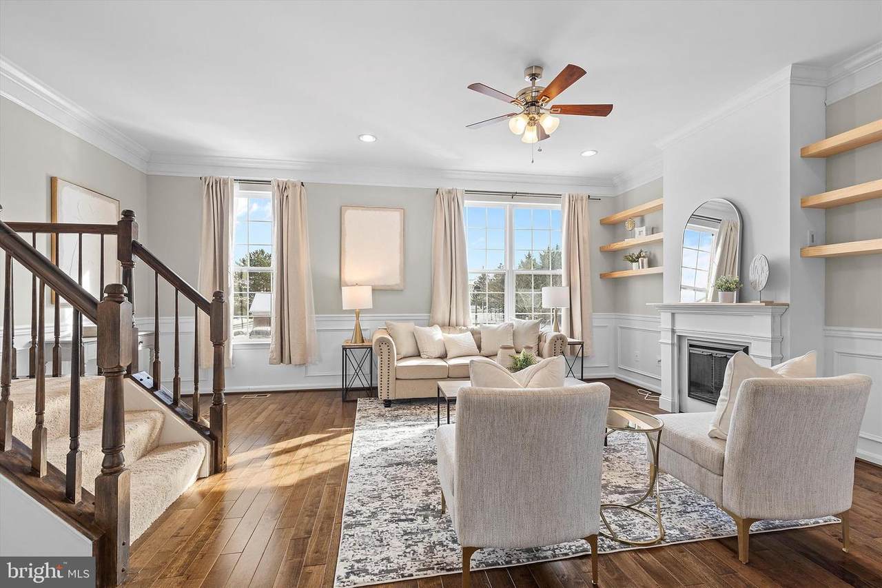 22913 Adelphi Terrace - Photo 1
