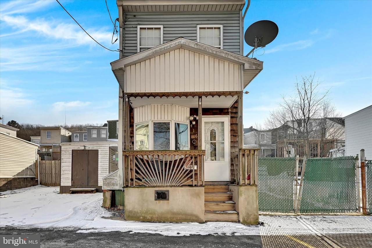416 South Street - Photo 1