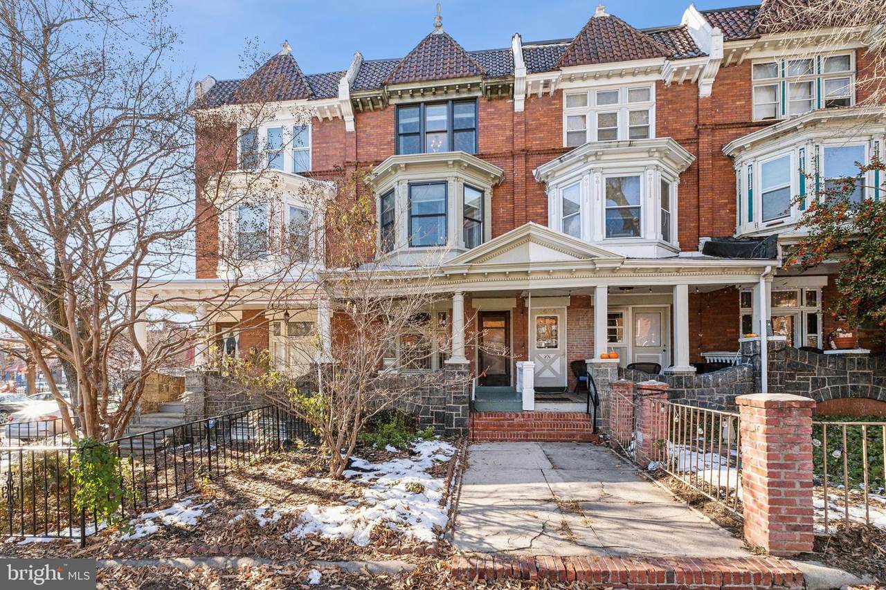 2602 Calvert Street - Photo 1