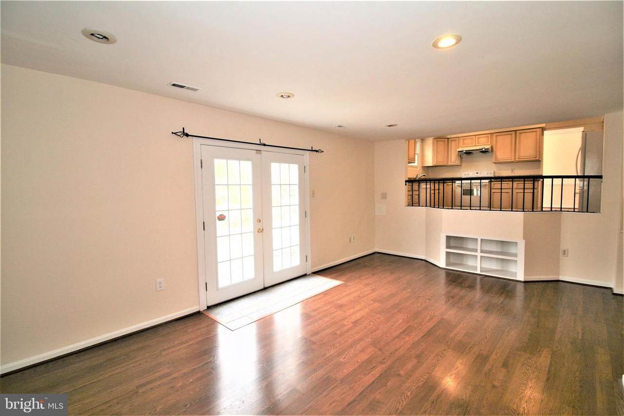 408 Watts North Branch Parkway - Photo 1