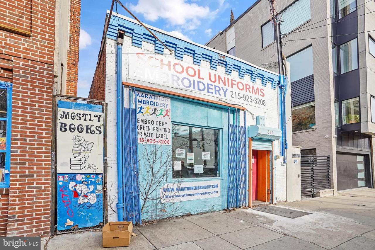 527 Bainbridge Street - Photo 1