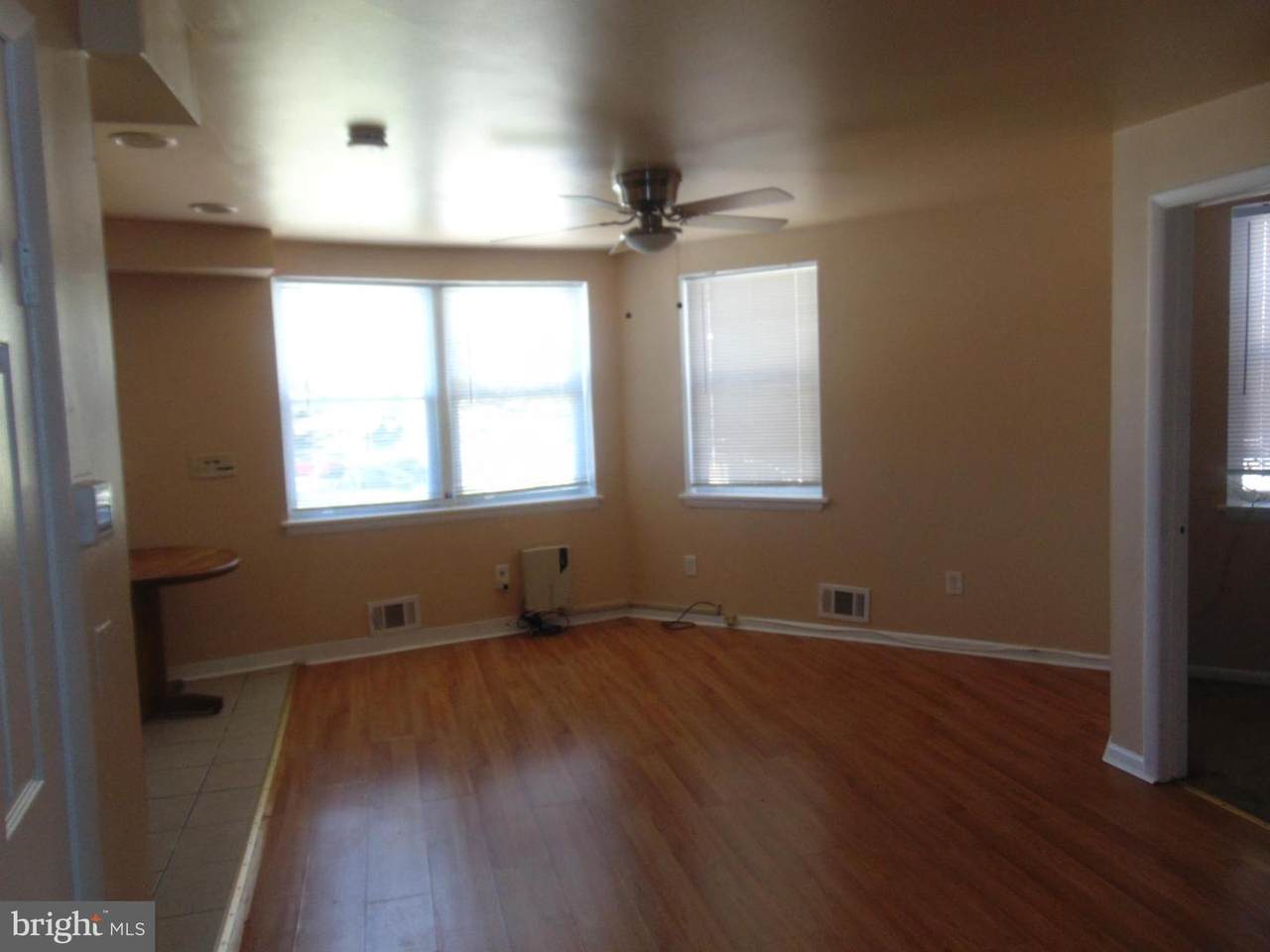 2985 Yorkship Square - Photo 1