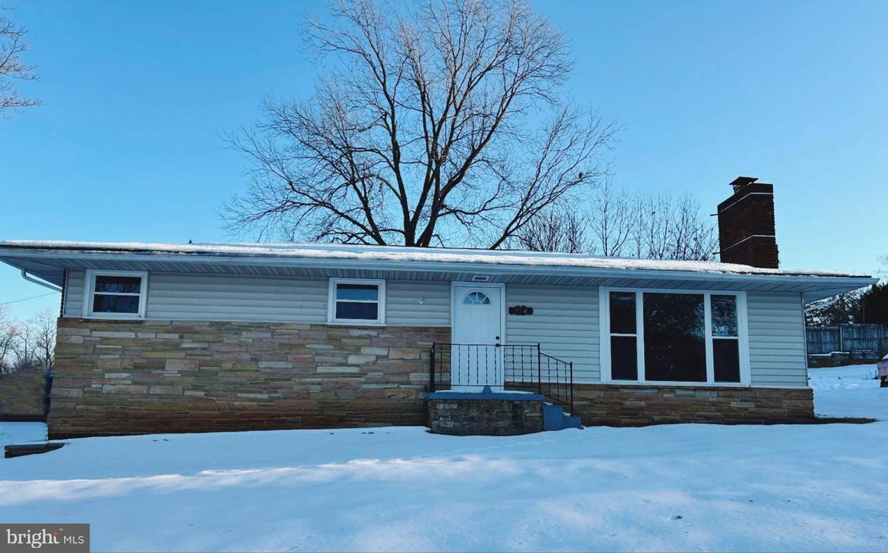 354 Berry Street - Photo 1