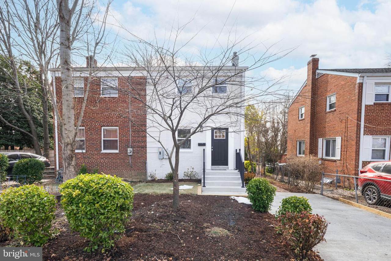 4308 Vermont Avenue - Photo 1