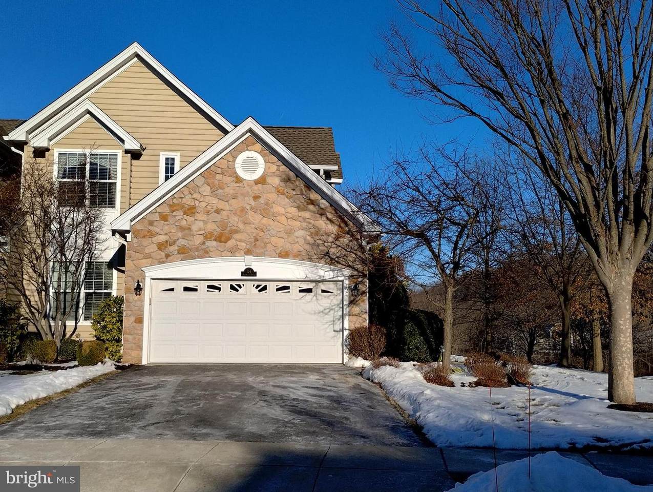 124 Sagewood Drive - Photo 1