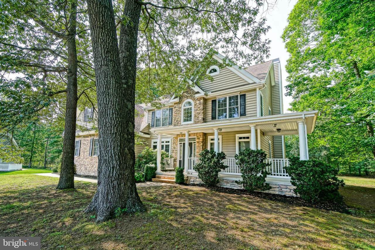 18063 White Oak Drive - Photo 1