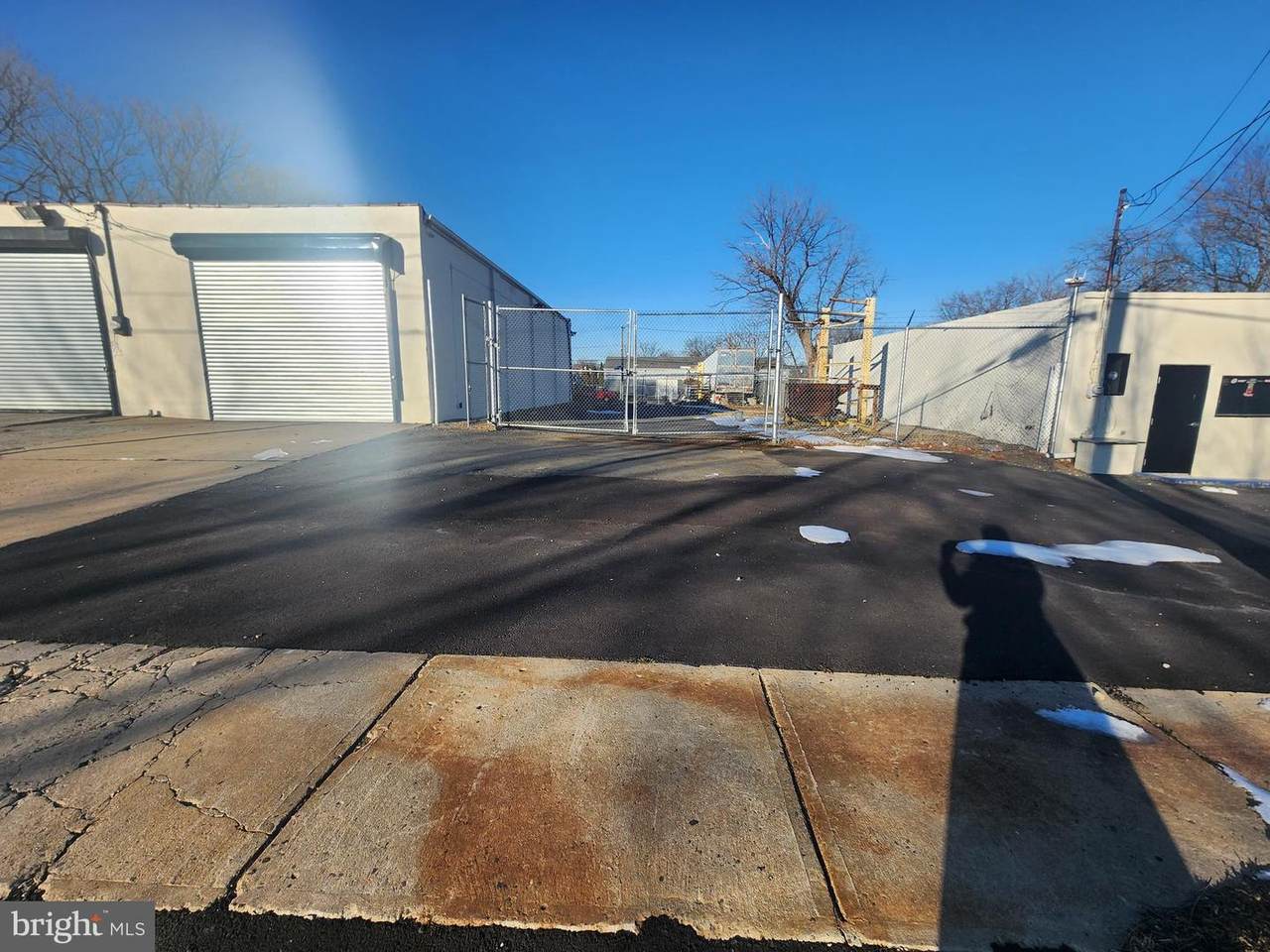 327 Stokes Ave - Photo 1