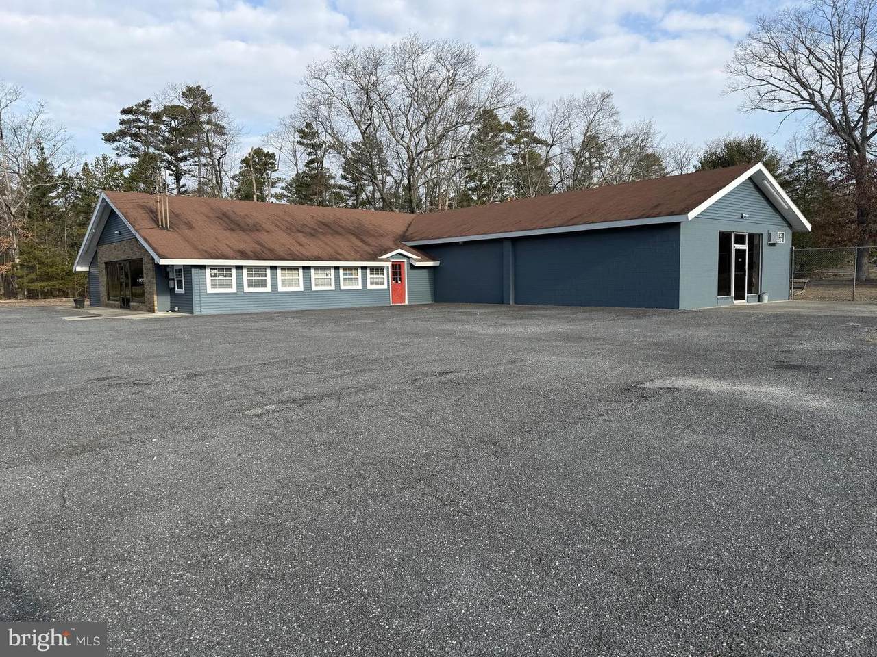 3134 White Horse Pike - Photo 1
