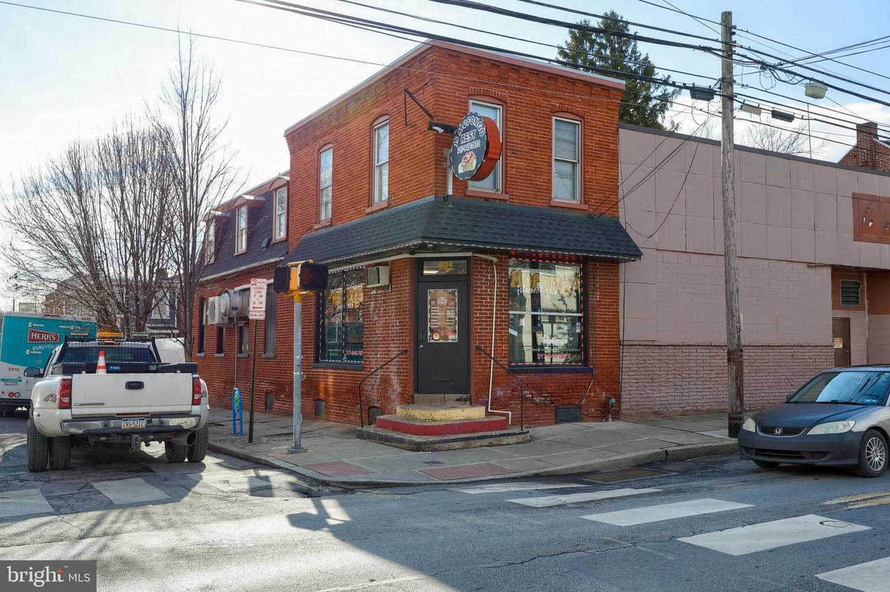 604 Manor Street - Photo 1