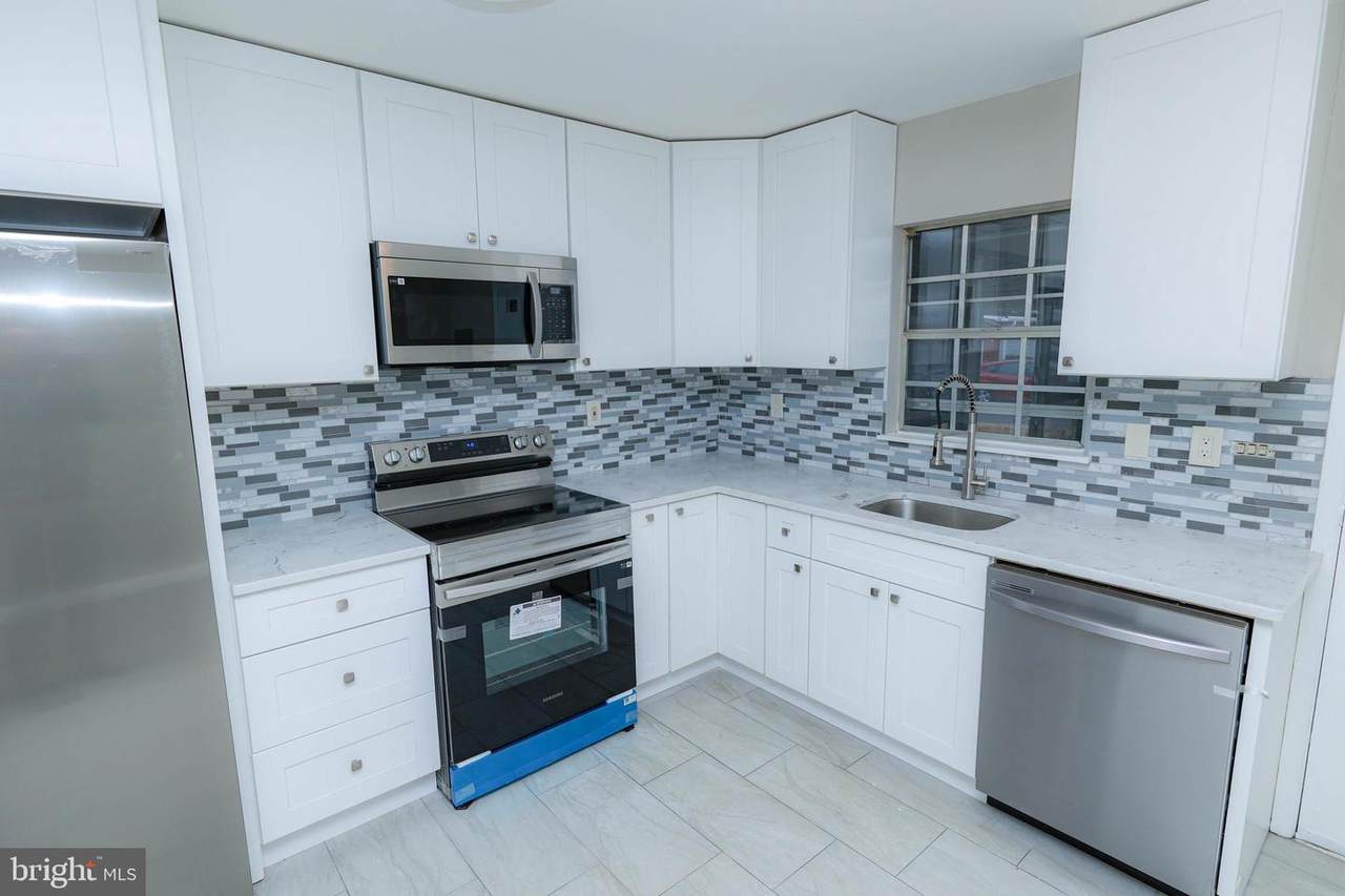 70-C Dorchester Drive - Photo 1
